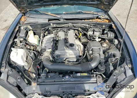 2000 Mazda Mx-5 Miata Base z USA, uszkodzony, nr VIN JM1NB3534Y0141475